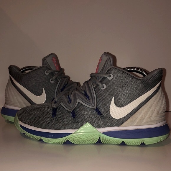 Kyrie 5 Wolf Grey Lime Blast - Picture 1 of 6